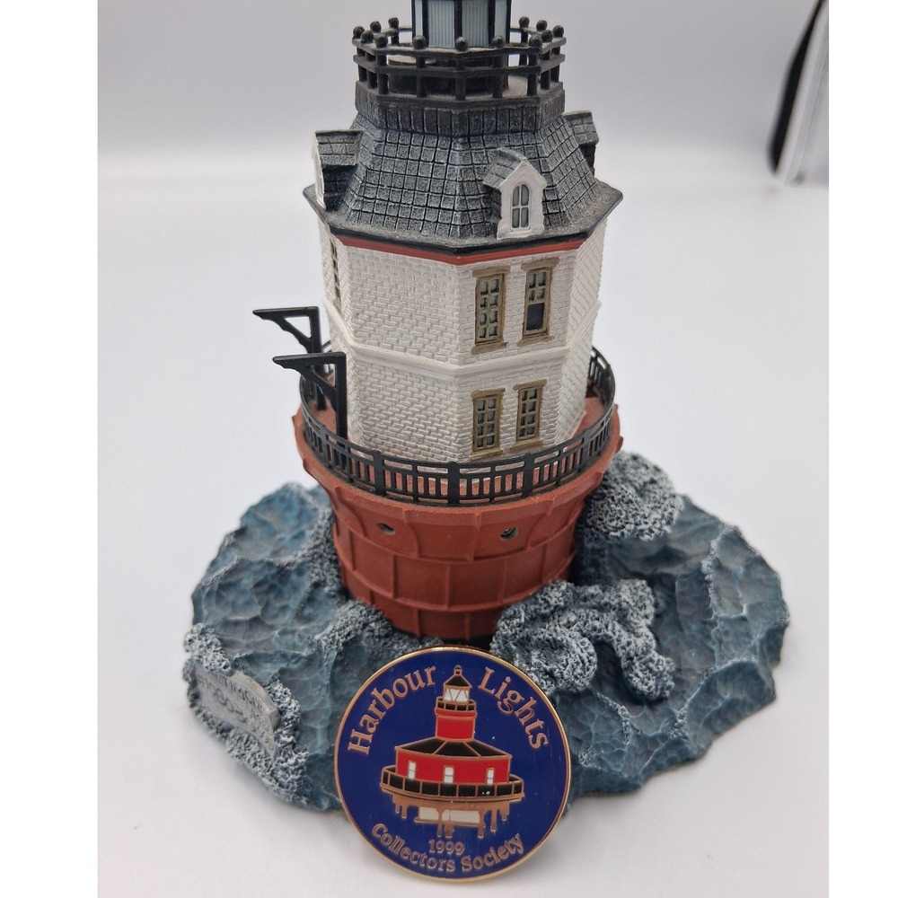 Harbour Lights Baltimore Maryland 524 Lighthouse Figurine 1999 Society Gift Box